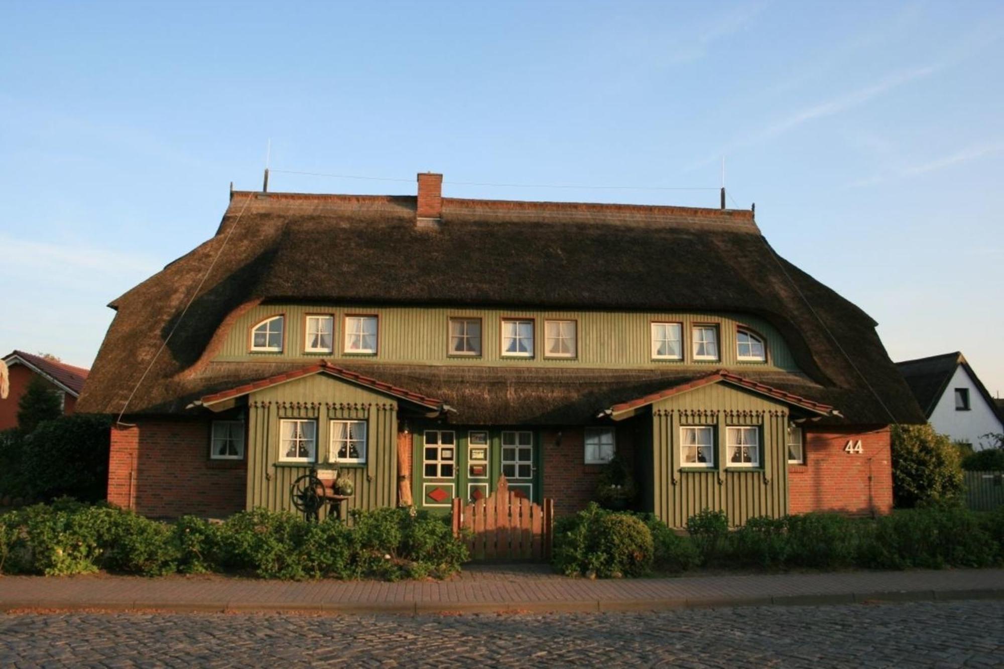 Ferienwohnung Nr 09 Eg บอร์น ภายนอก รูปภาพ